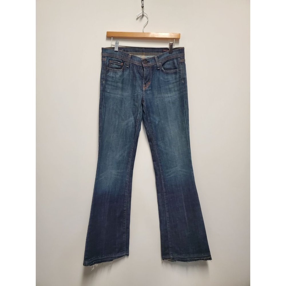 Citizens of Humanity Low Waist Flare Jeans Distressed cuffs Size 29